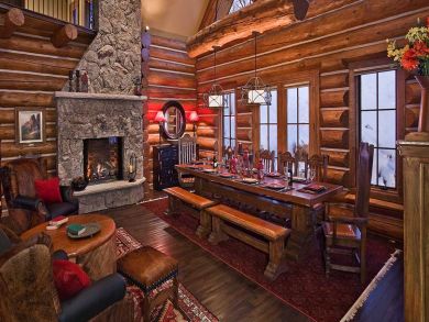 Five Bedroom Mountain View Rental Home in Steamboat Springs